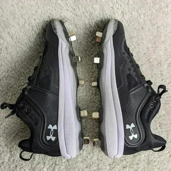 NWOT UNDER  ARMOUR Women Baseball shoes size 7 Microtips - Picture 5 of 8